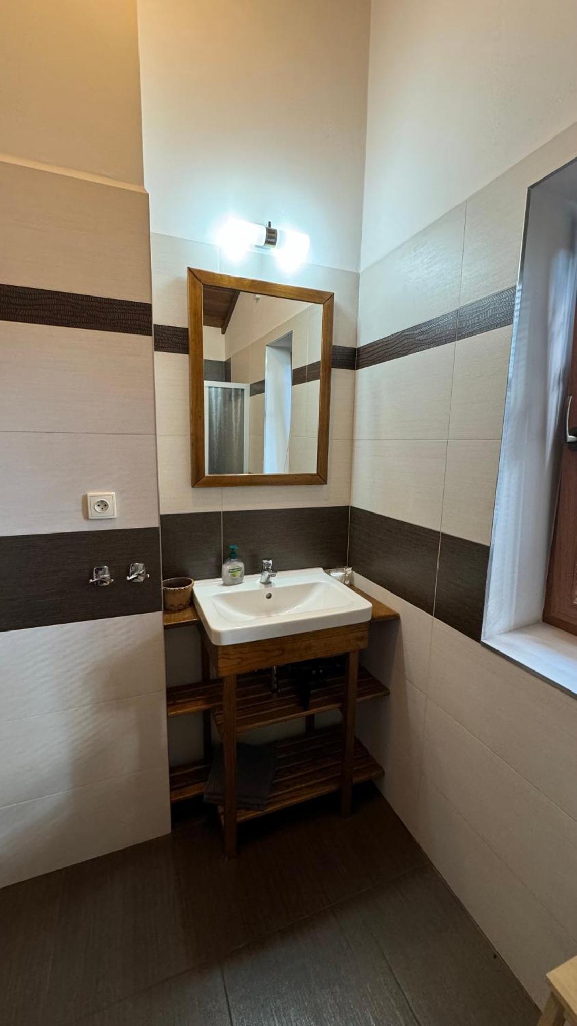 Kamenny Apartman Libunec Exteriér fotografie