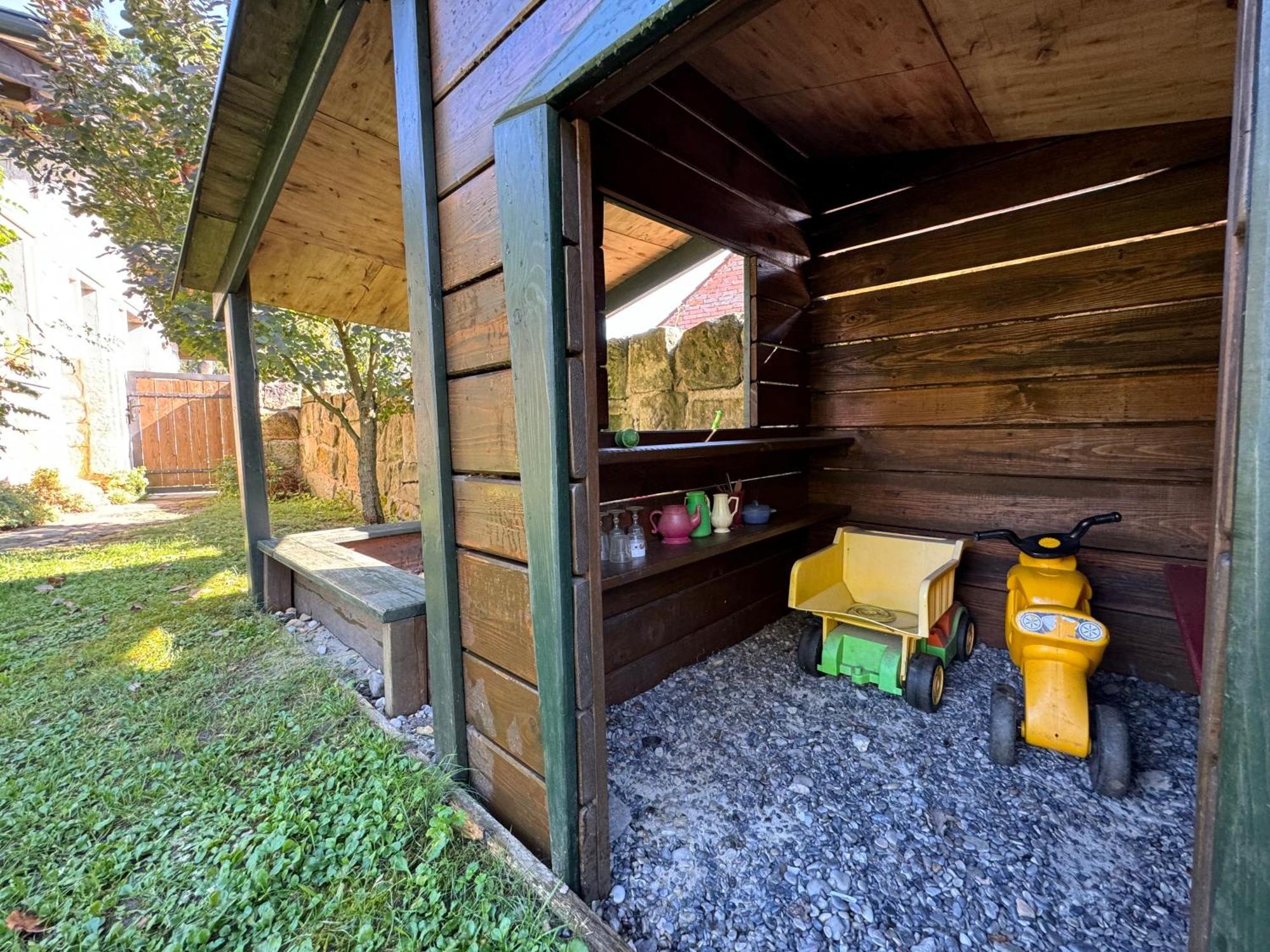 Kamenny Apartman Libunec Exteriér fotografie